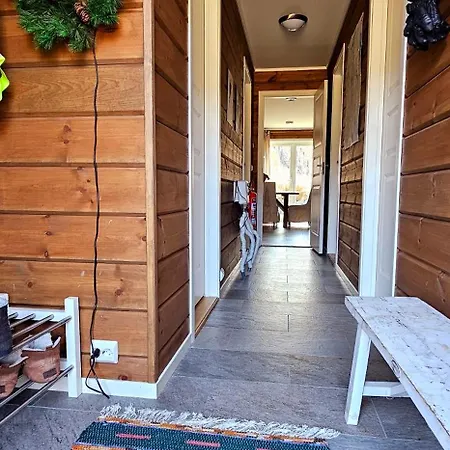 Vakantiehuis Kvaeven Golfhytte